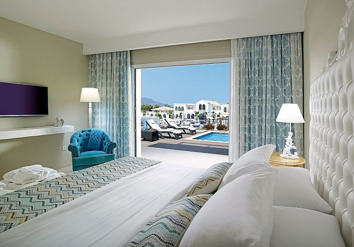 Anemos Luxury Grand Resort