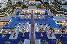 Anemos Luxury Grand Resort