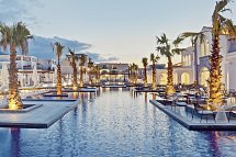 Anemos Luxury Grand Resort