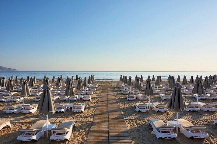 Eliros Mare Beachfront Poem Hotel