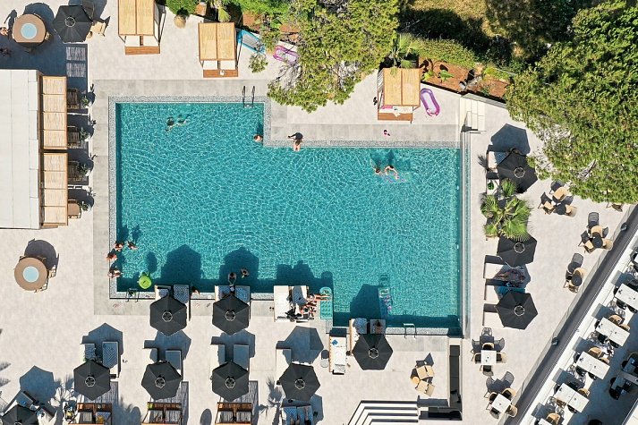 Eliros Mare Beachfront Poem Hotel