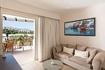 Pilot Beach Resort