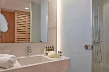 Pilot Beach Resort - Badbeispiel (Zimmercodierung BBG)
