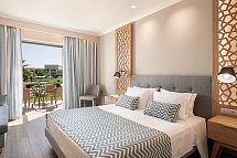 Pilot Beach Resort - Wohnbeispiel Familienzimmer Gartenblick (Zimmercodierung FBG)