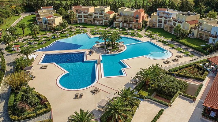 Pilot Beach Resort