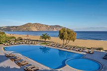 Pilot Beach Resort