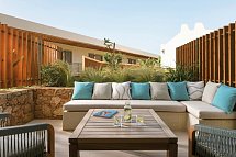 Mitsis Selection Rinela - Wohnbeispiel Familiensuite Privat Courtyard (Zimmercodierung WI1)