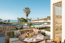Mitsis Selection Rinela - Wohnbeispiel Suite Swim Up Gemeinschaftspool (Zimmercodierung WBQ)