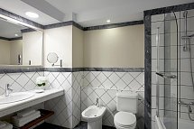Creta Maris Resort - Badbeispiel (Zimmercodierung DBM)