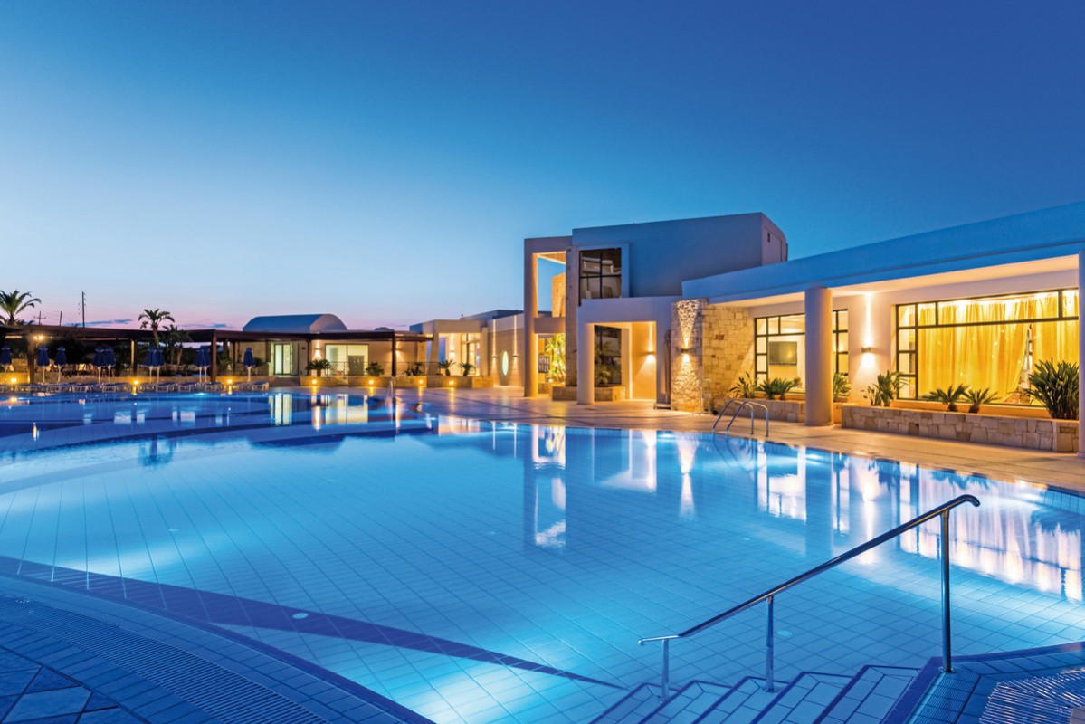Grand Hotel Holiday Resort