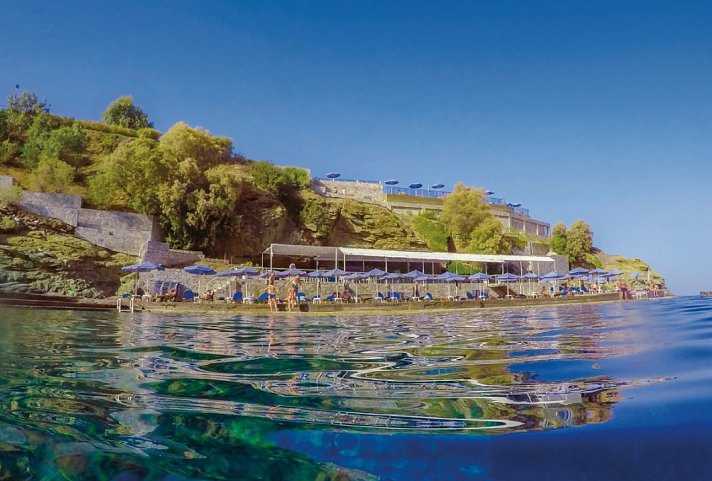 Peninsula Resort & Spa