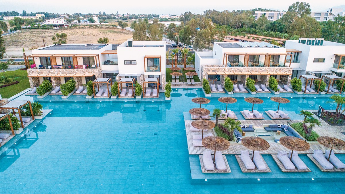 Caravia Beach Hotel
