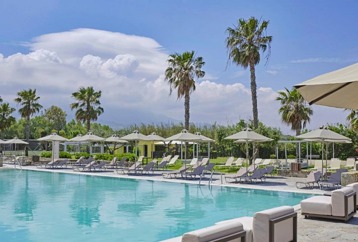 Atlantica Thalassa Hotel