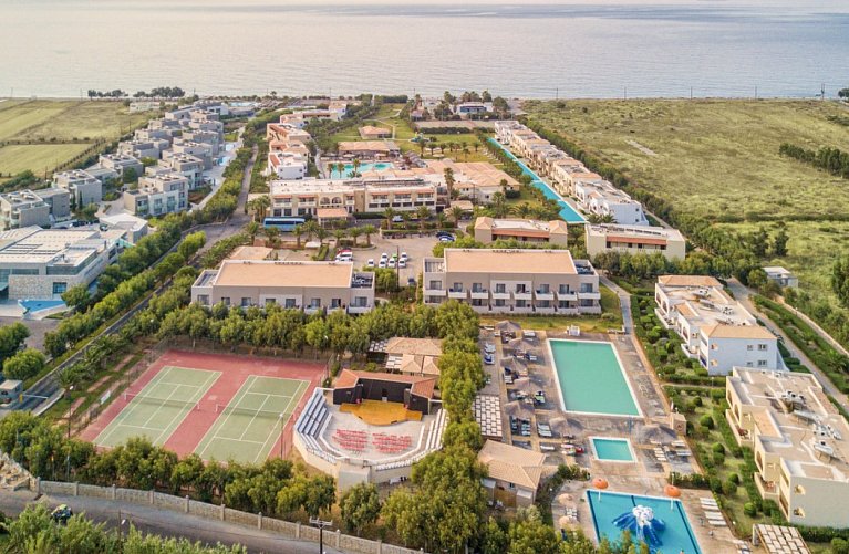Akti Beach Club