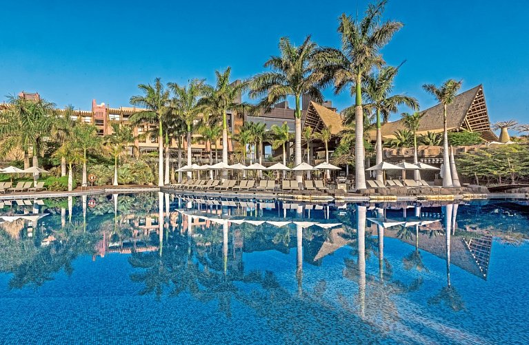 Lopesan Baobab Resort