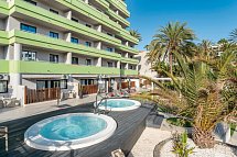 LIVVO Anamar Suites