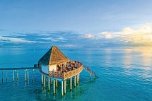 Angaga Island Resort & Spa