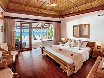 Angaga Island Resort & Spa - Wohnbeispiel Superior Beach Bungalow (Zimmercodierung BB1)
