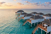 Angaga Island Resort & Spa - Premium Water Bungalows (Zimmercodierung BX3)