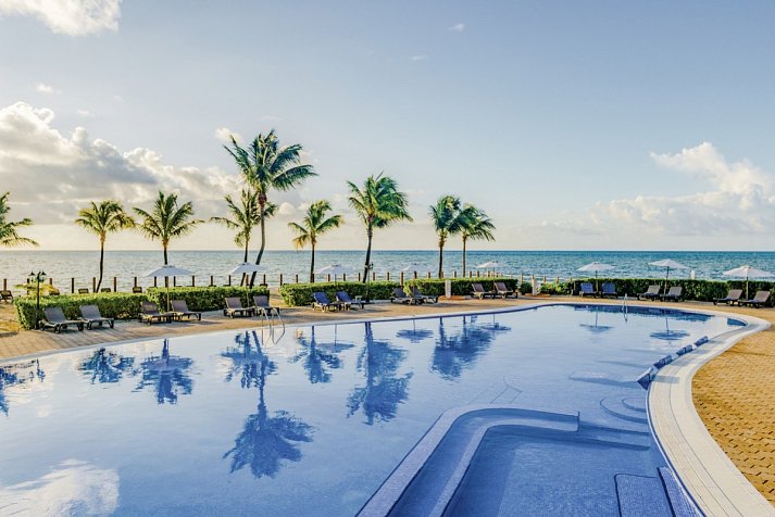 Ocean Maya Royale