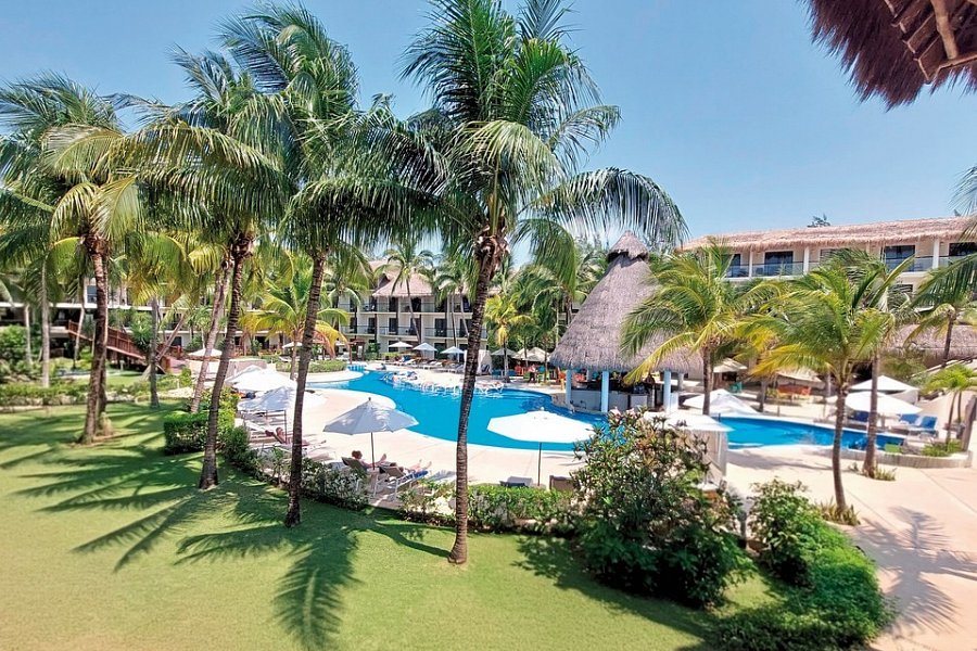 The Reef Coco Beach