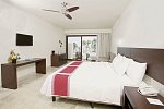 Akumal Bay Beach Resort & Spa