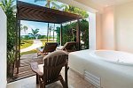 Akumal Bay Beach Resort & Spa