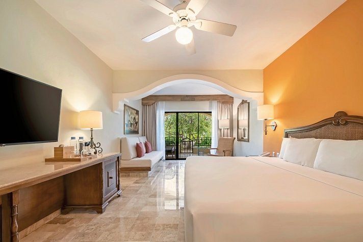 Iberostar Waves Paraiso Beach