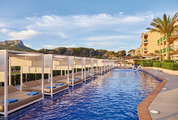 Zafiro Cala Mesquida