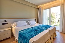 Universal Hotel Romántica - Wohnbeispiel Familienzimmer (Zimmercodierung FB1)