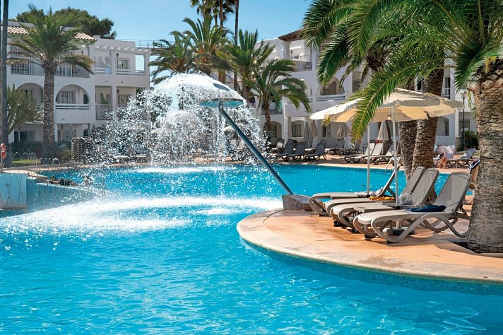 Calimera Fido Gardens