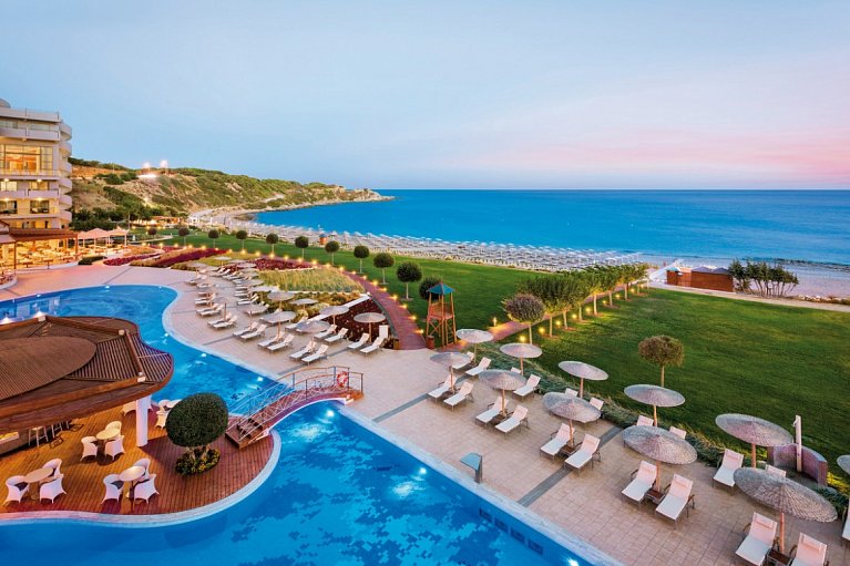 Elysium Resort & Spa