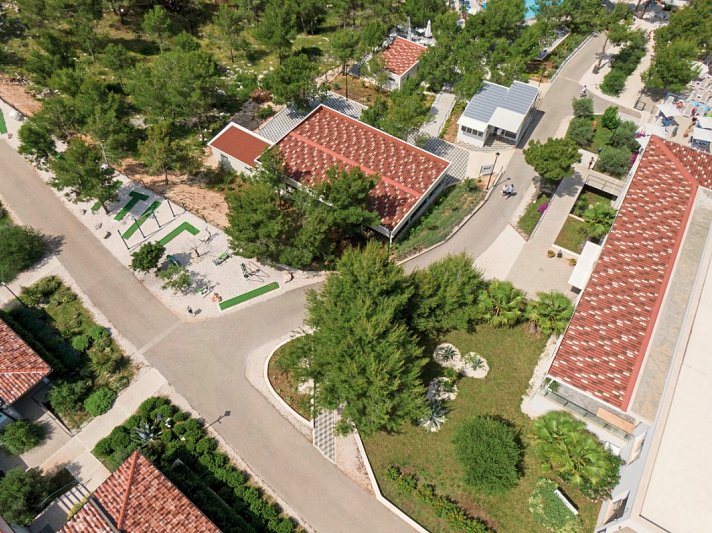 Gava Waterman Milna Resort