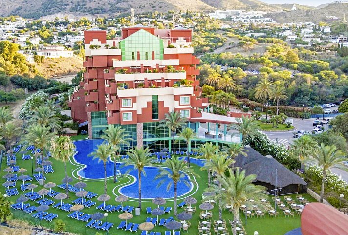 Holiday World RIWO Hotel