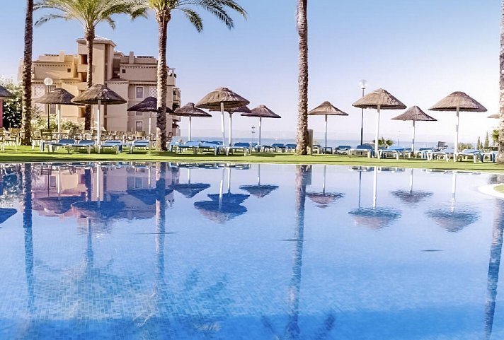 Holiday World RIWO Hotel