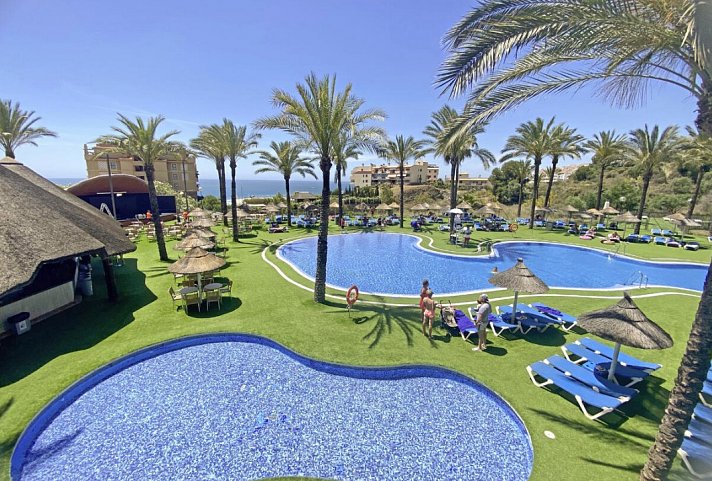 Holiday World RIWO Hotel