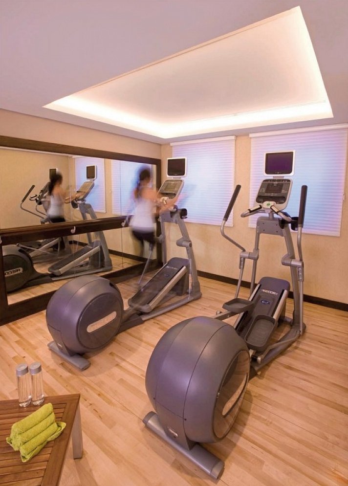Traders Hotel, Qaryat Al Beri, Abu Dhabi