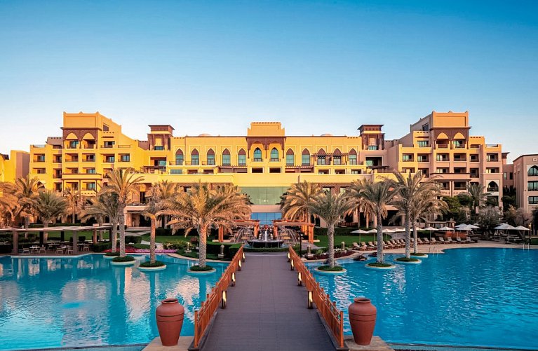 Saadiyat Rotana Resort & Villas
