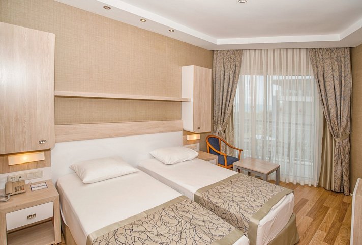 Riviera Hotel & Spa - Wohnbeispiel Doppelzimmer (Zimmercodierungen DBN & DCN)