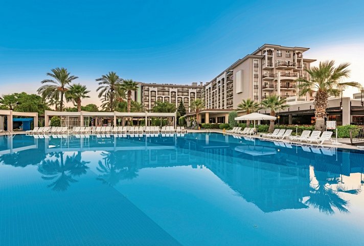 Sunis Elita Beach Resort Hotel & Spa