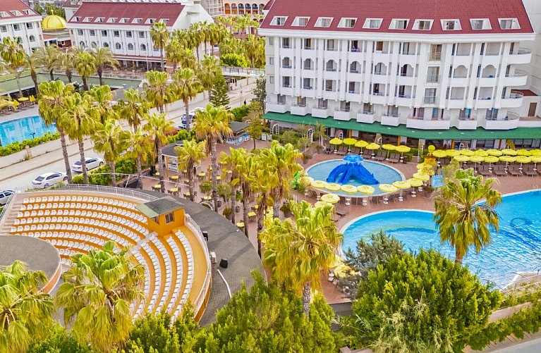 Calimera Hane Garden