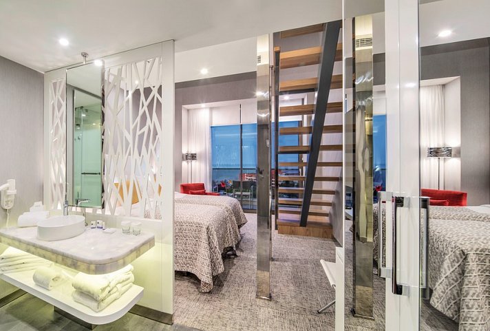 The Sense De Luxe - Wohnbeispiel Maisonette Meerblick