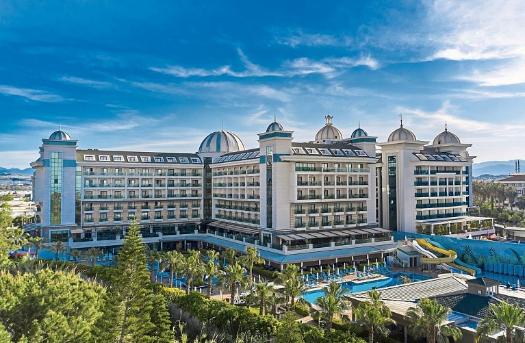 Luna Blanca Resort & Spa