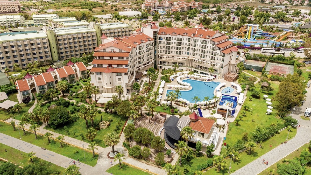 Bella Resort & Spa