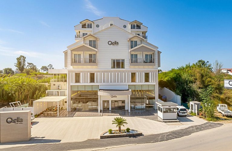Q Ella Beach Hotel