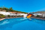 Q Ella Beach Hotel