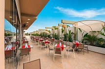 Q Ella Beach Hotel