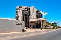 Q Ella Beach Hotel