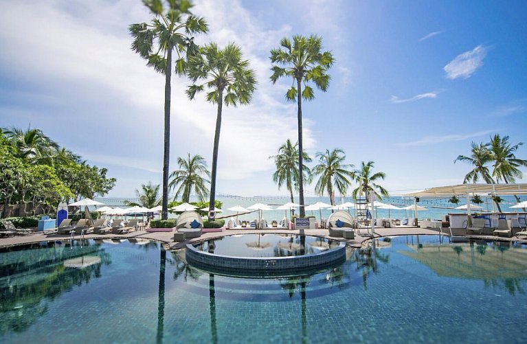 Pullman Pattaya Hotel G