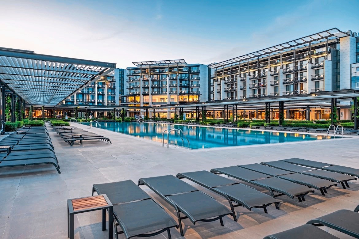 Voya Beach Resort